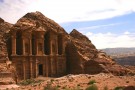 Petra, a sziklba vjt csoda
