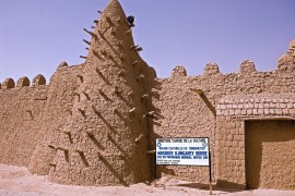 Timbuktu: tuds s hit vlyogbl  